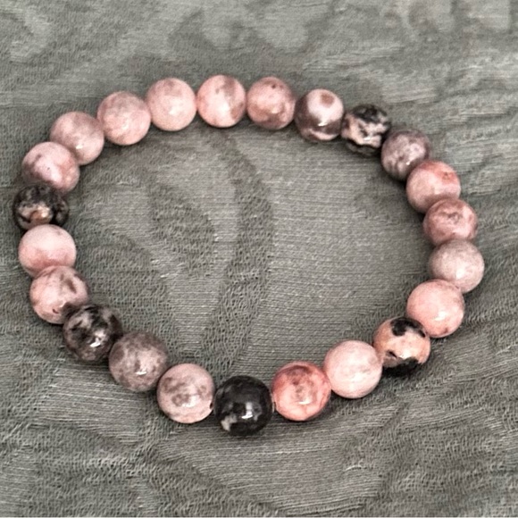 Natural Crystal Pink Zebra 8mm Gemstone Stretch Bracelet 7” - Picture 2 of 4